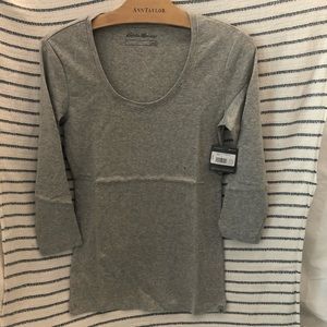 Eddie Bauer Favorite Scoop Neck 3/4 Tee